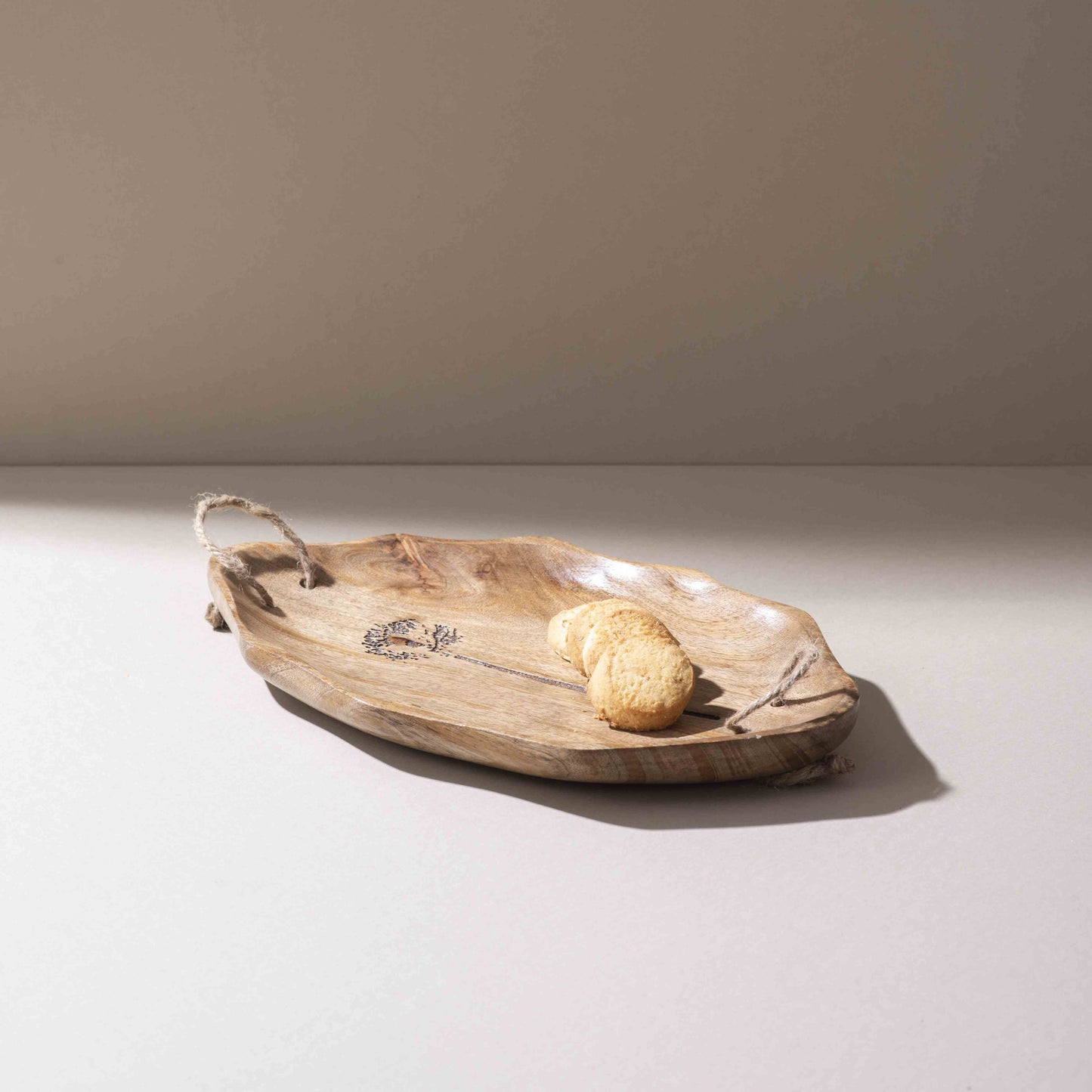 Heartfelt Curved Charm Oval Platter