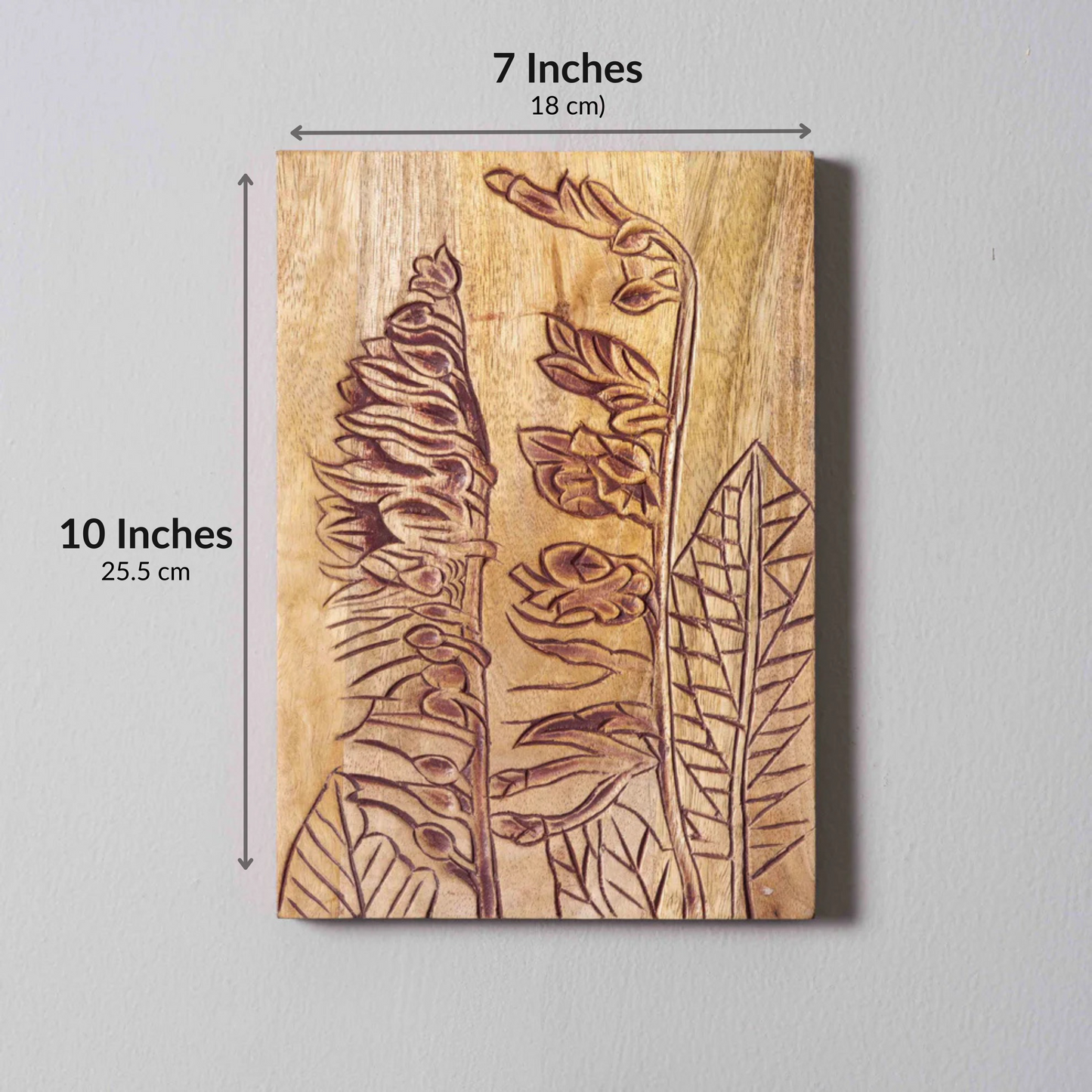 Crimson Oasis – Luxury Carved Wall Plate