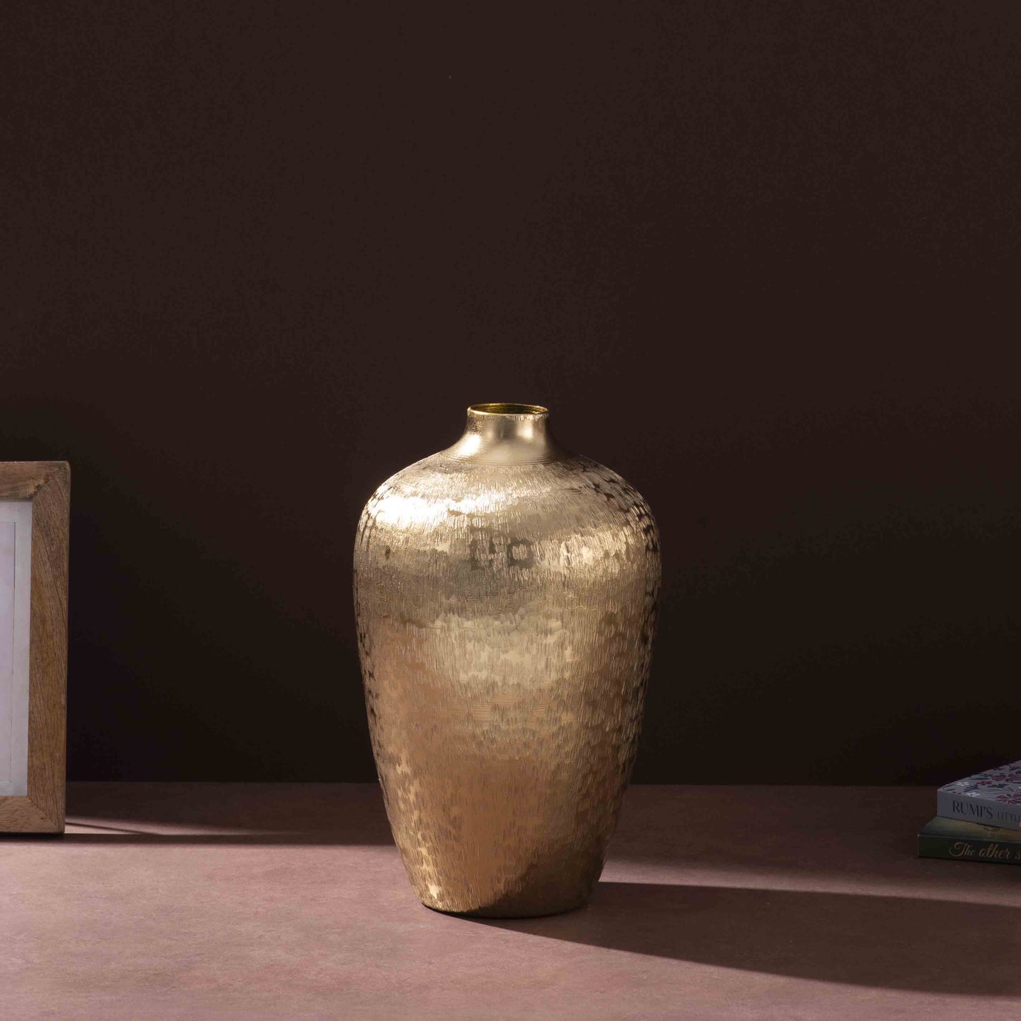 Gilded Texture Vase