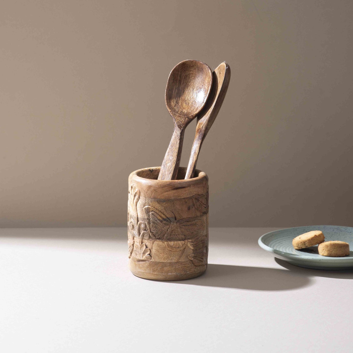 Artisan Leaf-Engraved Spoon Stand