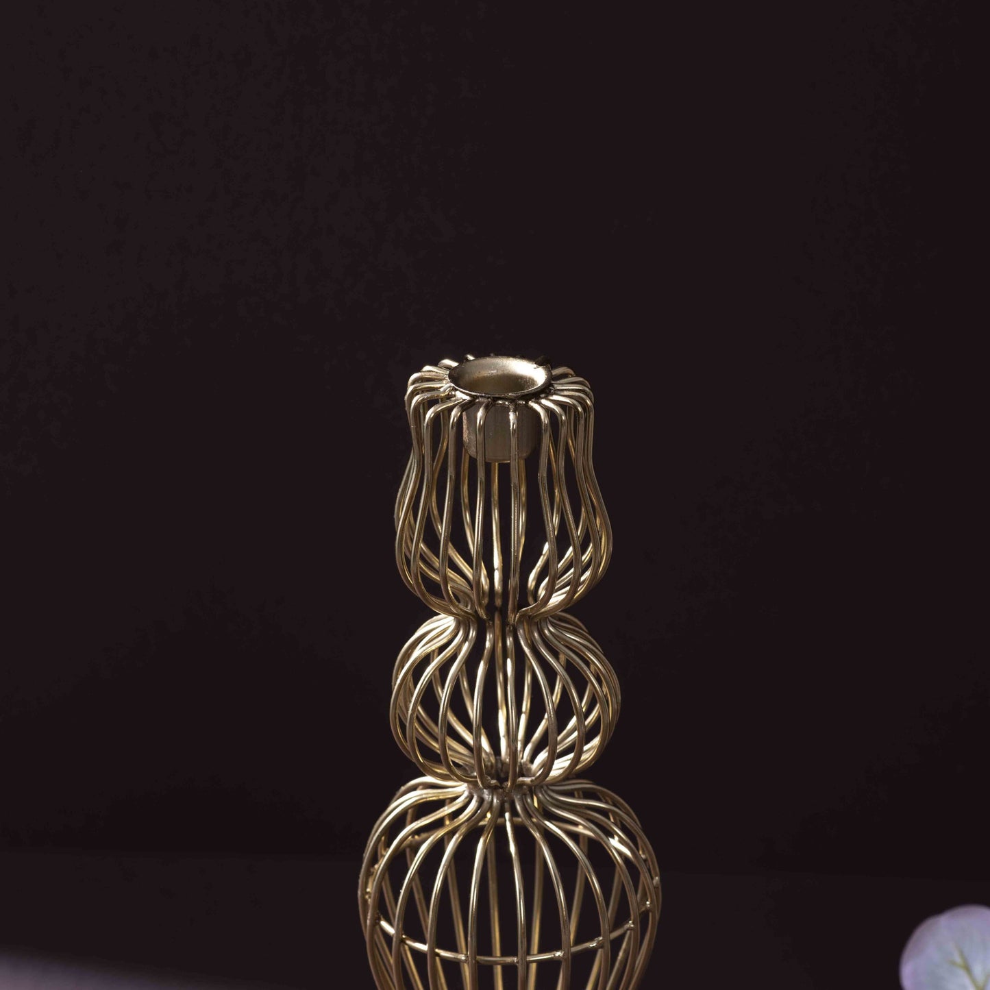 Gold Iron Wire Candle Holder