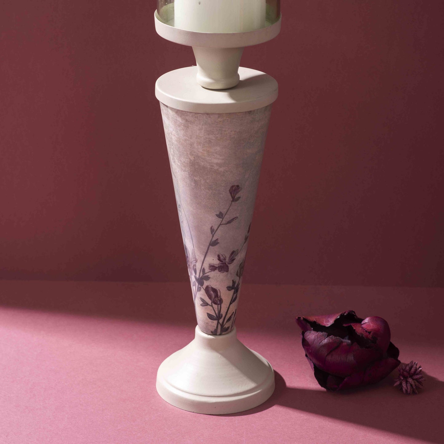 Petal Grace Candle Stand