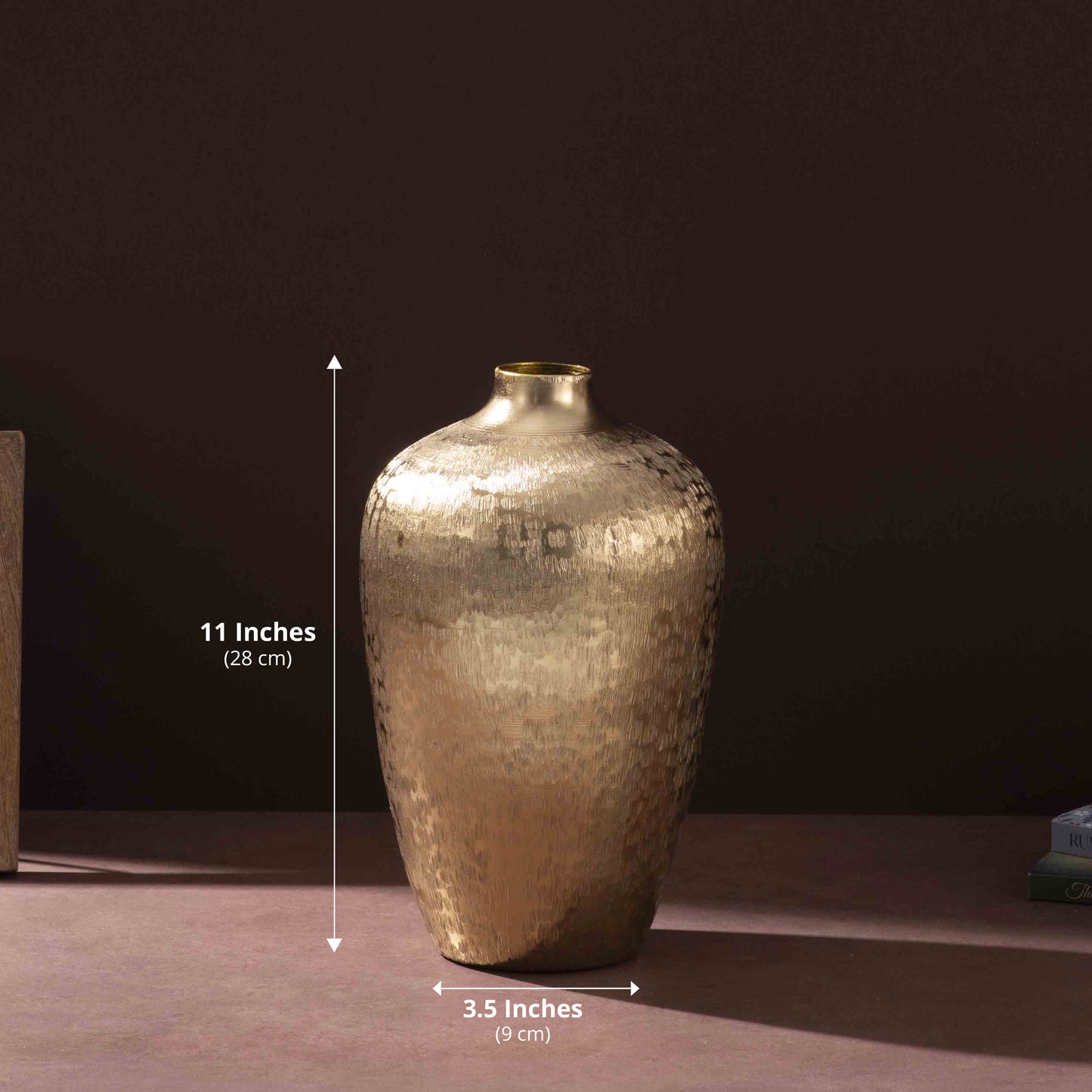 Gilded Texture Vase
